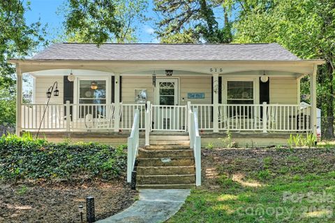 515 N Chapel Street