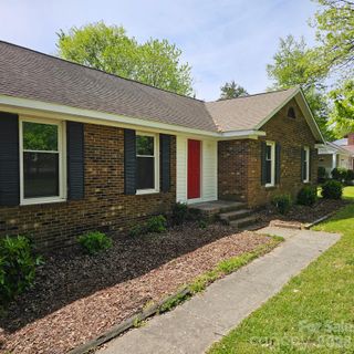 8825 Nightingale Lane sold home in Falconbridge, Charlotte, NC