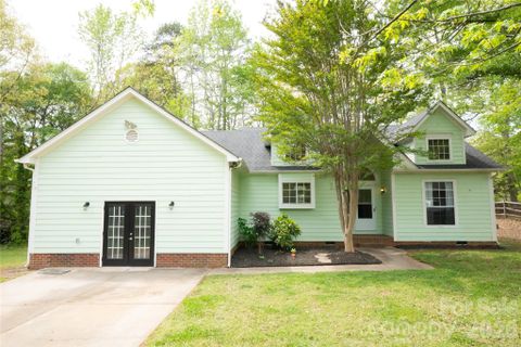 Homes in Northwoods, Charlotte