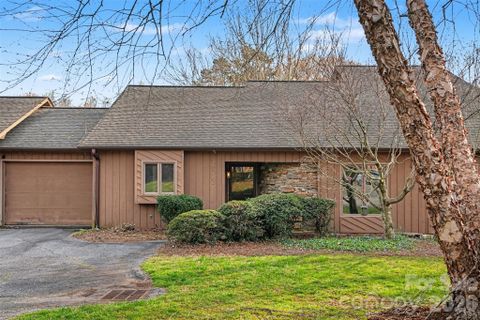 1742 Ne 12th Street sold home in Huntington Woods Townhouses, Hickory, NC