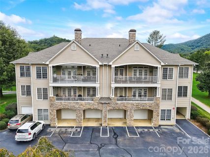 103 Glenview Lane active home in The Mountain Condominium, Maggie Valley, NC