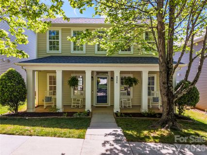 9224 Ducati Lane sold home in Heritage Green, Cornelius, NC