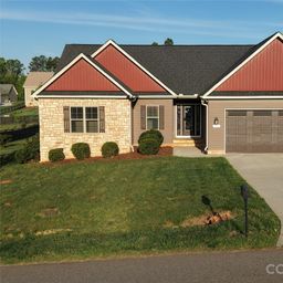 172 Staffordshire Drive