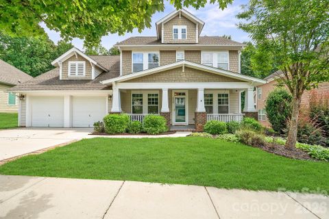8920 Lake Pines Drive sold home in Westmoreland, Cornelius, NC