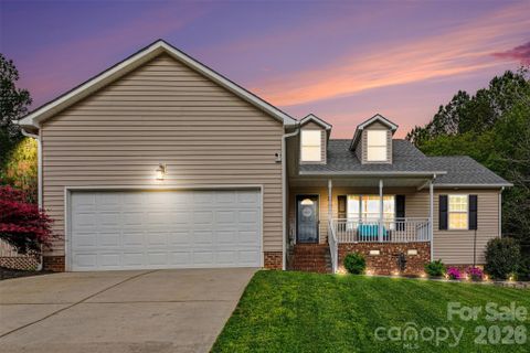 325 Eagle Creek Road sold home in Eagle Creek, Clover, SC
