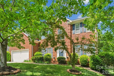 9912 Eden Hall Court sold home in Southampton, Charlotte, NC