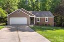 5904 Scots Bluff Drive sold home in Charlotte, SC
