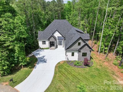 4135 Mineral Lane