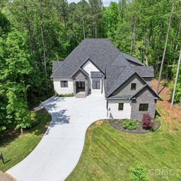 4135 Mineral Lane