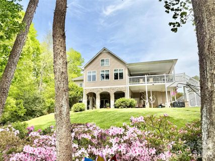 Homes in Riverwalk, Stony Point