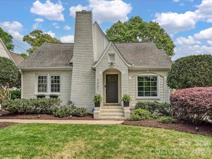 2001 Beverly Drive