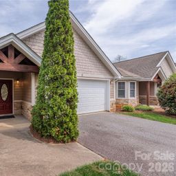 8 Kaylor Drive