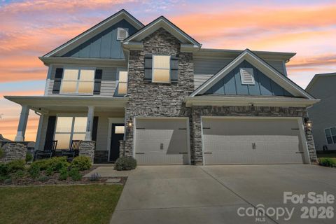 4138 Wild Olive Drive active home in The Oaks At Skybrook North, Huntersville, NC