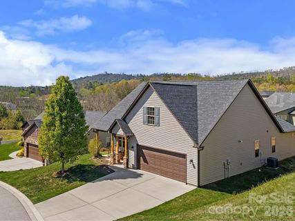 233 Water Leaf Drive sold home in Maple Trace, Weaverville, NC