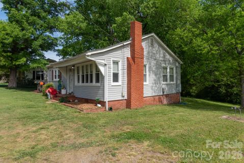 33 Central Heights Drive