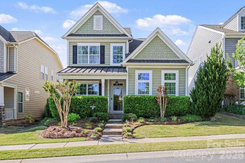 5153 Waterloo Drive sold home in Cameron Creek, Tega Cay, SC