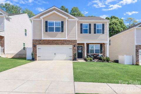 108 Kona Road pending home in Sequoia Forest, Mooresville, NC