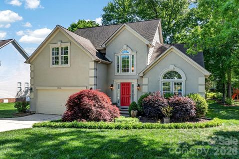8926 Scottsboro Drive sold home in Wynfield Creek, Huntersville, NC