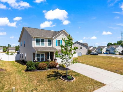 3329 Saddlebrook Drive pending home in Saddlebrook, Midland, NC