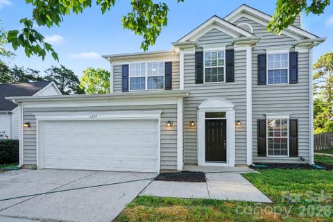 11632 Larix Drive sold home in Cedarbrook, Charlotte, NC