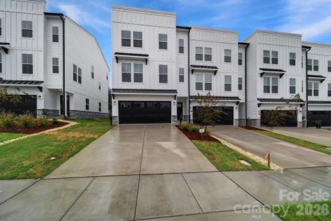 9220 Walnut Hill Road active home in Christenbury Greene, Concord, NC