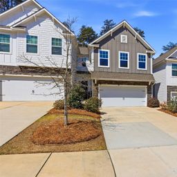 1117 Streamside Lane