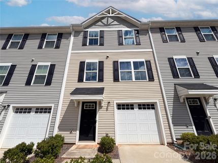 7033 Brightwork Lane pending home in Dillon Lakes, Charlotte, NC