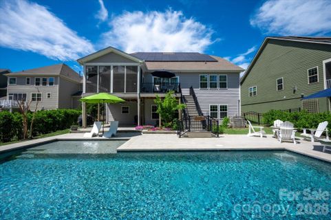 171 Sweet Briar Drive sold home in The Retreat At Rayfield, Fort Mill, SC