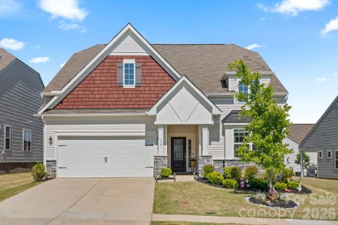138 Dubois Drive pending home in Gambill Forest, Mooresville, NC