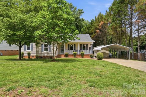 1037 Wilkerson Street sold home in Pebble Creek, Belmont, NC