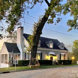 9 Crescent Drive