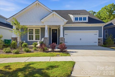 602 Banter Lane active home in The Terraces, Cramerton, NC