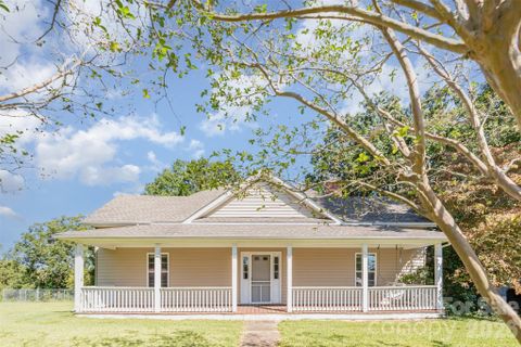 4030 Peachtree Street