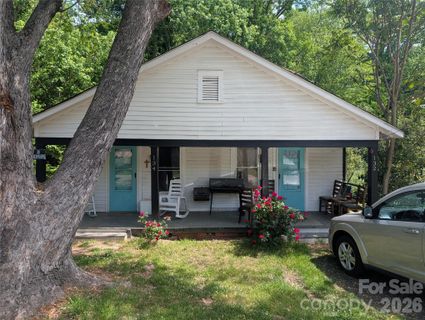 220 Basin Avenue