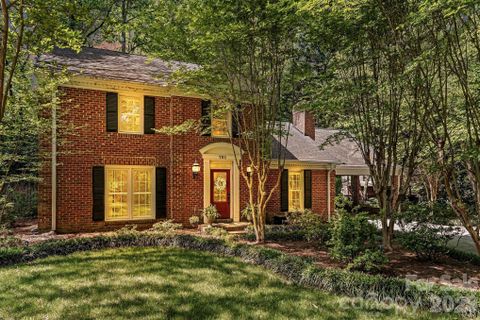 701 Tadlock Place sold home in Sardis Forest, Matthews, NC