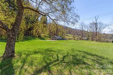 24 Baldridge Drive