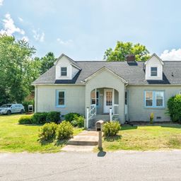 1106 Lane Street