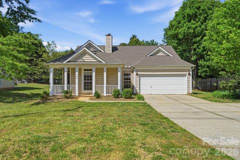 4300 David Cox Road sold home in Cheshunt, Charlotte, NC