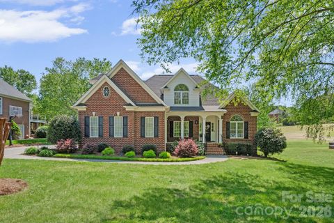 531 Oak Valley Boulevard sold home in Oak Valley, Advance, NC