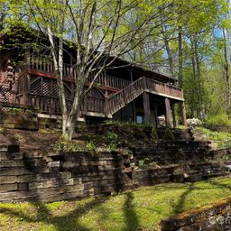 1618 Walnut Creek Road