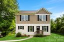 1511 Hollyleaf Avenue sold home in Gastonia, SC