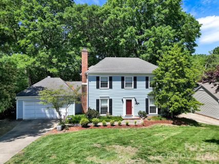 8802 Kirchenbaum Drive active home in Oberbeck Farm, Charlotte, NC