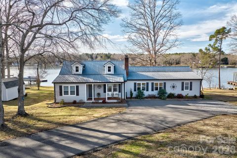 4353 Duck Haven Lane sold home in Lake Wylie, Lake Wylie, SC