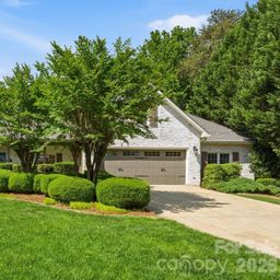 8247 Camelia Lane