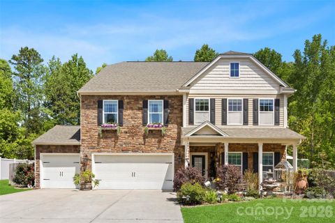 1255 Century Drive pending home in Oaks At Clover, Clover, SC