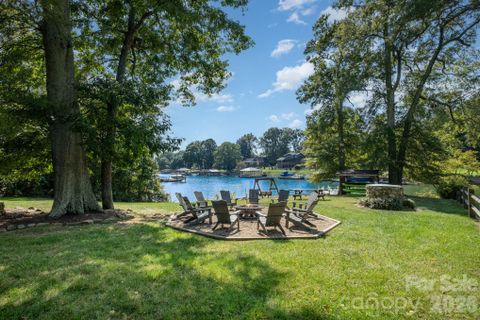 Homes in Idlewood Harbor, Mooresville