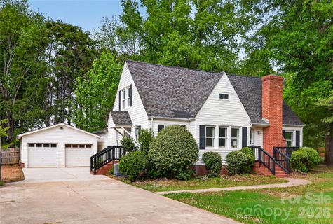 116 Middleton Avenue sold home in Worwood Acres, Matthews, NC