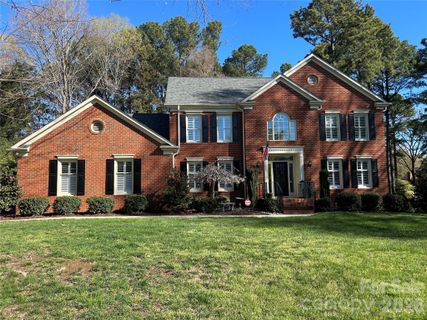 5318 Alexa Road sold home in Berkeley, Charlotte, NC