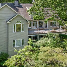 25 Windsong Drive