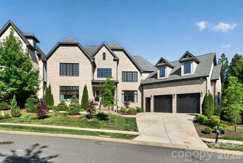 4047 Alexandra Alley Drive